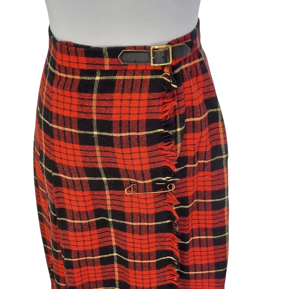 Vintage Red Black Tartan Plaid Skirt with Side Fringe